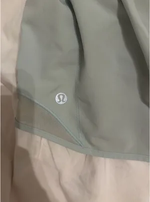 Mint green, Lululemon hot hots 2.5 inch thumbnail 4