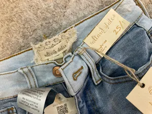Altar'd State Two-Tone Jeans Flare High-Rise thumbnail 4