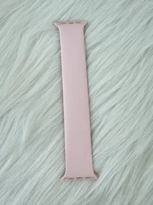 Used Apple Watch Chalk Pink Solo Loop Silicon Fitted Band Size 6 (45mm) thumbnail 5