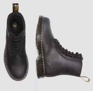 Dr. Martens Women’s Size 5, Leather Lace Up Boots, 1460 Wintergrip Outlaw. New thumbnail 1