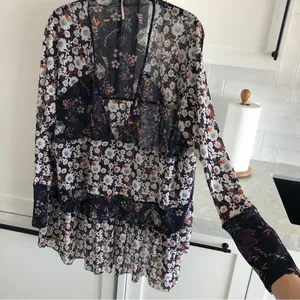 Free People Boho Chic Floral Tunic Top thumbnail 4