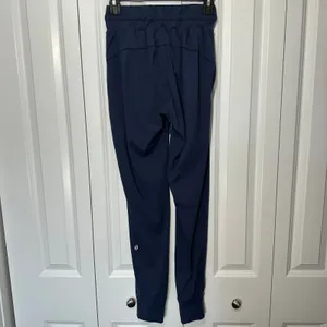 Lululemon Joggers Womens 4 Blue High Rise Activewear Lounge Yoga Pilates Comfort thumbnail 3