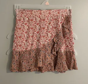 Sim & Sam Floral Skirt thumbnail 1