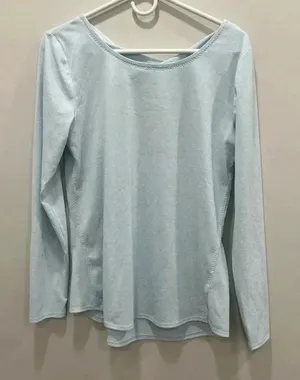 Athleta Open-back Light Blue Long-Sleeve Top size s‎ thumbnail 1