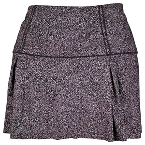 Lululemon Lost In Pace 13” Skirt Skort Salt Alpine White Black Size 4 thumbnail 2