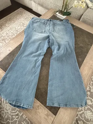 Women's Mid-Rise Flare Curvy Jeans - Wild Fable™ Light Wash 26 / 32 thumbnail 6