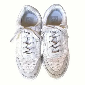 DV Dolce Vita Woven Crochet Platform Sneakers Beige Boho Women Size 8.5‎ thumbnail 2