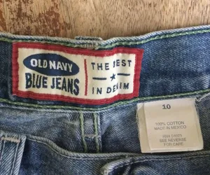 Old Navy Vintage Jean Shorts - Sz 10 thumbnail 7