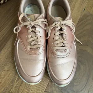 Nike Air Max Thea SE Metallic Red Bronze Rose Gold Sneakers 10 thumbnail 4
