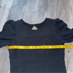 Abercrombie & Fitch Puff Sleeve Crop Top Smocked Open Back thumbnail 7