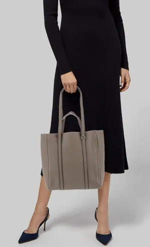 Marc Jacobs Taupe Tote Bag thumbnail 1
