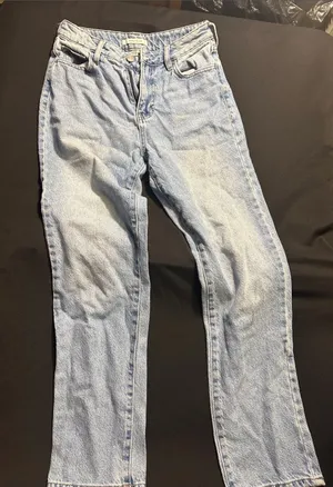 PacSun Light Blue Straight Leg Women's Mom Jeans thumbnail 1