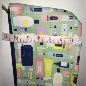 KATE SPADE Clinique Cosmetic Bag thumbnail 3