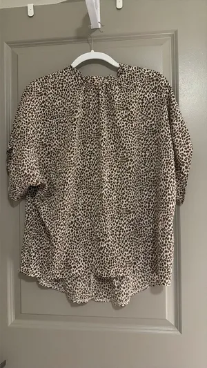 SHEIN blouse  thumbnail 2