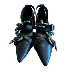 Guanghuiyuzu Black Pointed Toe Buckle Strappy Block Heels‎ Women's Size 35 thumbnail 2