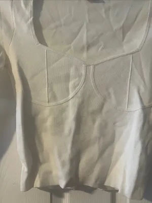 Abercrombie & Fitch Cream Long-Sleeve Scoop Crop Top thumbnail 2