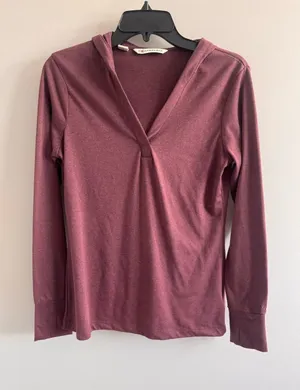 Cutter & Buck Hooded Long Sleeve Performance Top Small Purple‎ thumbnail 1