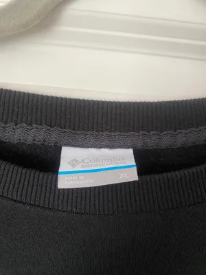 Columbia Women’s Black Pullover Size XL thumbnail 2