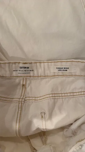 Cotton On Cargo Wide-Leg Jeans thumbnail 2
