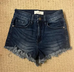Jean Shorts thumbnail 1