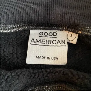 Good American off the shoulder sweatshirt 3‎ thumbnail 5