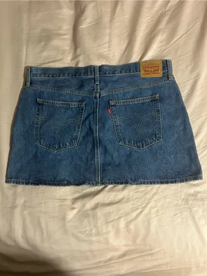 Levi's Classic Denim Icon Skirt Size 33 thumbnail 4
