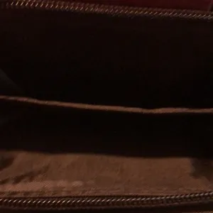 Tahari Burgundy Wallet Identity Protect Zip And Snap Closure thumbnail 9