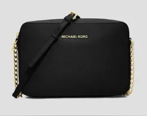 Michael Kors Jet Set Crossbody Bag in Black thumbnail 1