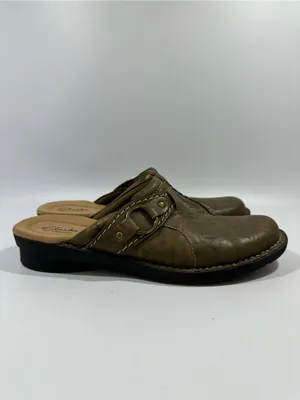 Clarks Bendables Olive Green Crinkle Leather Buckle Mules 8.5N Narrow thumbnail 3