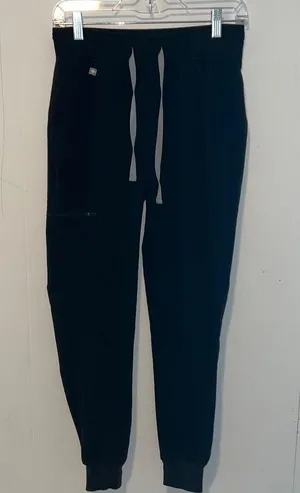 Figs Scrub Black Jogger Pants with Pocket Detail I7 thumbnail 1