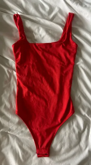 Red tank bodysuit Size XS thumbnail 1