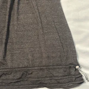 Lululemon tank top size 6 thumbnail 2