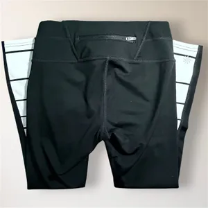 Athleta Sonar Capri Leggings XXS Black White Striped Yoga Running‎ Athletic thumbnail 6