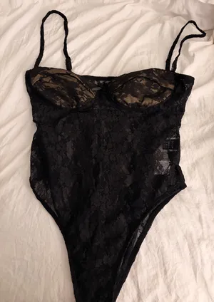 Bodysuit Shein lace  thumbnail 1