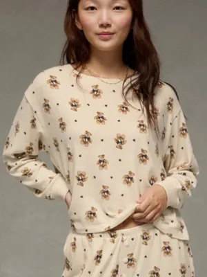 American Eagle Women’s Size Large Lounge Sweatshirt Beige Teddy Bear Print Heart thumbnail 1