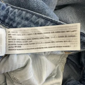Hollister Curvy Ultra High Rise Dad Jeans 13R W31 L31 Distressed Straight‎ Leg thumbnail 10