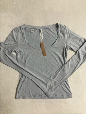 SKIMS Zen Blue Pajama Set thumbnail 2