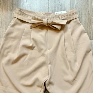 Ann Taylor The High Waisted Tapered Wide Leg Ankle Pants in Tan Size L NWT thumbnail 3