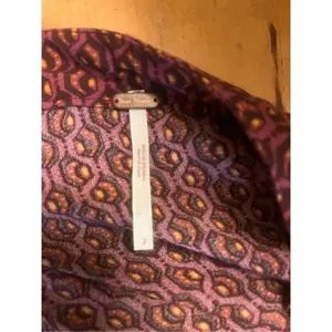 Free people skirt size 2 geometric design ruffle (3652)￼ thumbnail 3