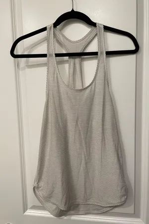 Lululemon Tank thumbnail 1