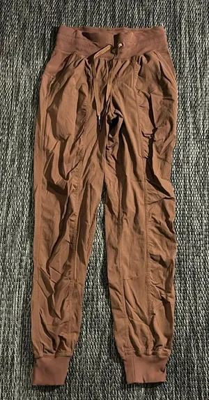 Lululemon Dance Studio Mid Rise Jogger Ancient Copper Swift Size 0 thumbnail 1