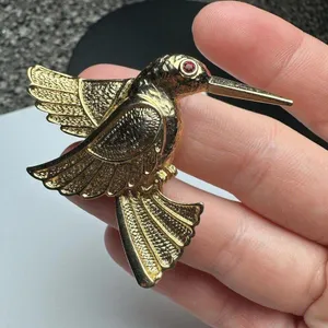 Avon Hummingbird Gold Tone Bird Red Rhinestone Brooch Pin Signed NWOT thumbnail 5