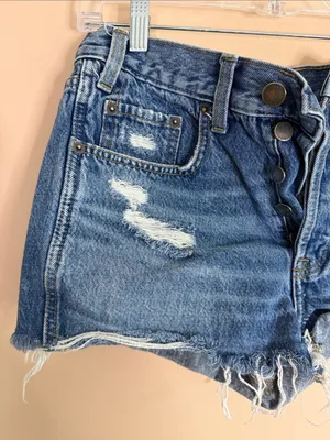Universal Thread Distressed High-Rise Denim Shorts in Blue thumbnail 4