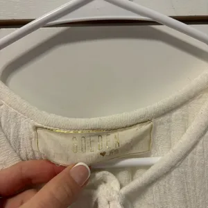 Jen’s Pirate Booty White Gauzy Top thumbnail 4