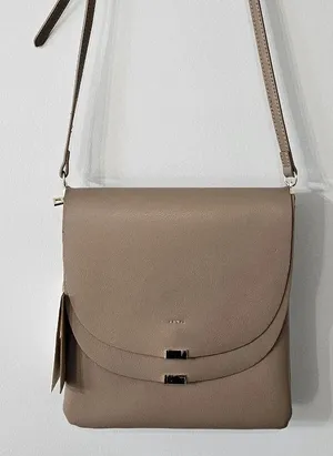 Crossbody Tan thumbnail 1