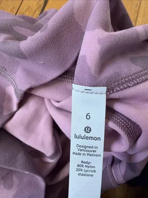 lululemon camo Purple Legging size 6 like new condition thumbnail 4