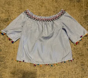 Boutique shirt Multiple Size M thumbnail 1