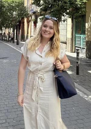 Stradivarius Women's Cream and White Dress thumbnail 1