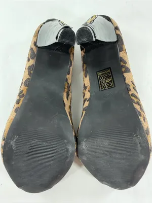 Fabulous Furs Leopard Print Peep Toe Heels Size 8 Y2K Zip Back Pumps thumbnail 5