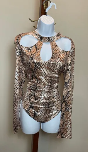 Only Hearts Bodysuit Size 1X Snake Print Mock Neck Keyhole Stretch NWT thumbnail 1